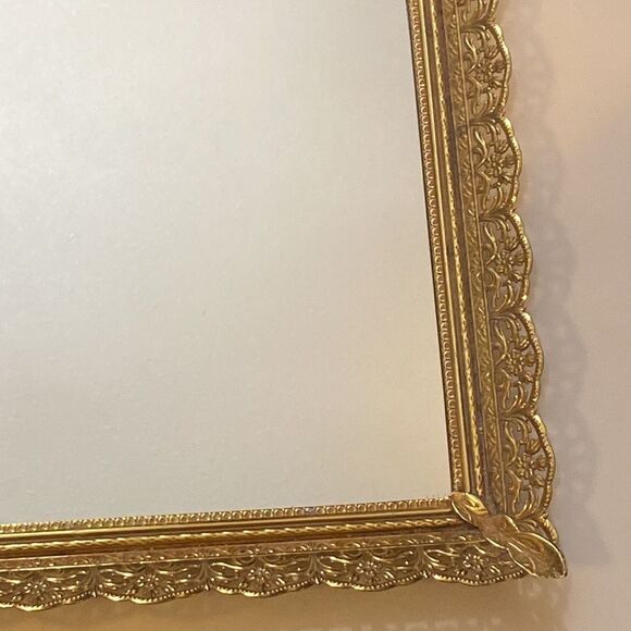 Antique Oval Filigree Mirror Tray - Picture 2 of 12